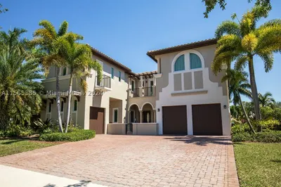 12130 NW 71st St 1