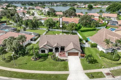 6627 Lake Island Drive 1