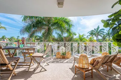 227 Australian Avenue #3e 1
