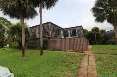 746 NW 10th Terrace 1