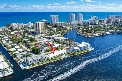 1105 S Riverside Drive #203 1