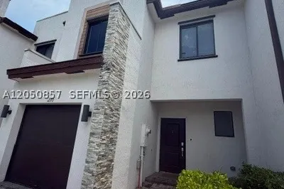 270 NE 208 Terrace 1