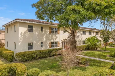 715 NE 91ST Street #3A 1