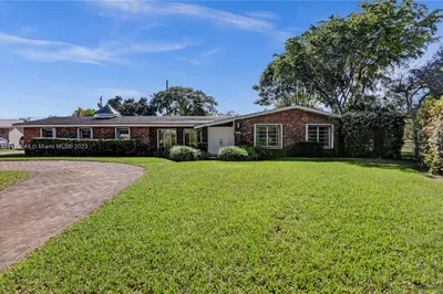 7840 SW 139th Ter 1