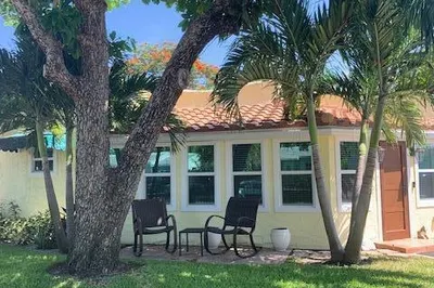 244 Pilgrim Road 1