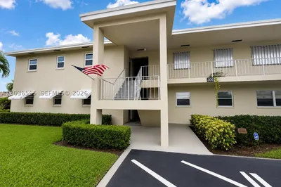 306 S Circle Dr S #104 1