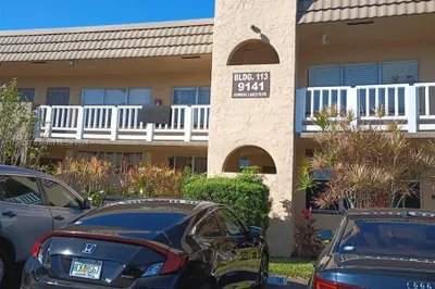 9141 Sunrise Lakes Boulevard #208 1