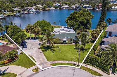 745 Waterway Drive 1
