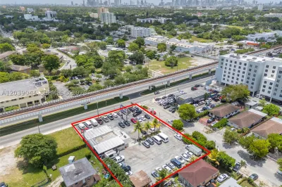 2729 NW 56th St 1