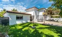 452 Hampton Ln Photo