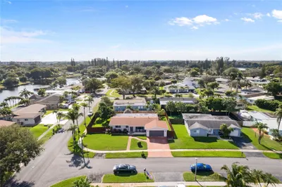 10800 NW 18th St 1