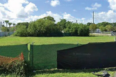 617 N Dixie Highway 1
