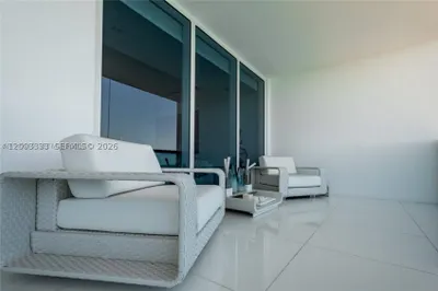 2711 S Ocean Dr #2304 1