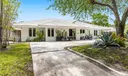 524 Warren Ln Photo
