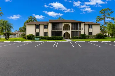303 Knotty Pine Circle #A-1 1