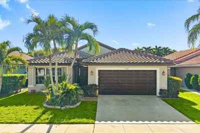 2010 NW 182nd Ter 1