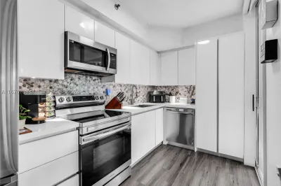 1834 Brickell Ave #33 1