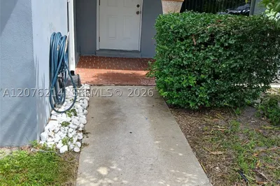 539 S Rainbow Dr #539 1