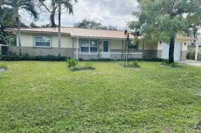 1043 Coral Drive 1