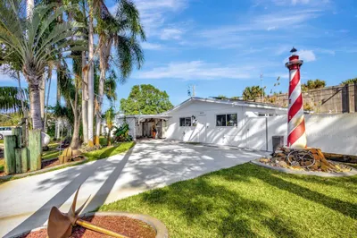 9520 Birmingham Drive 1