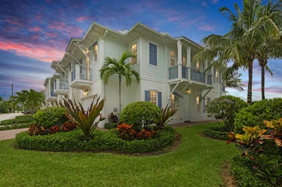 122 Ocean Breeze Drive 1