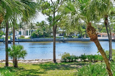 2101 Marina Isle Way #202 1