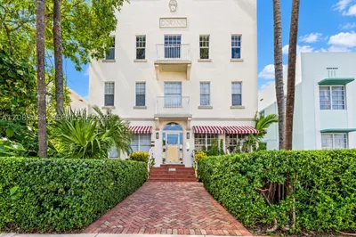 1244 Pennsylvania Ave #302 1