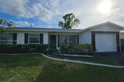 11520 NW 31st Pl 1
