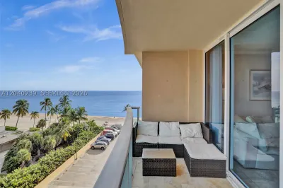 2501 S Ocean Dr #605 (Available) 1