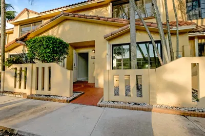 3949 NW 94th Terrace #3949 1