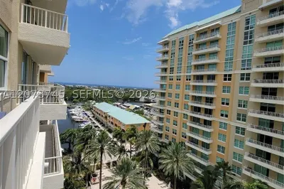 700 E Boynton Beach Blvd #1007 1
