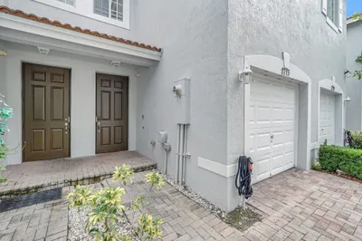 8713 Cypress Walk Ct 1