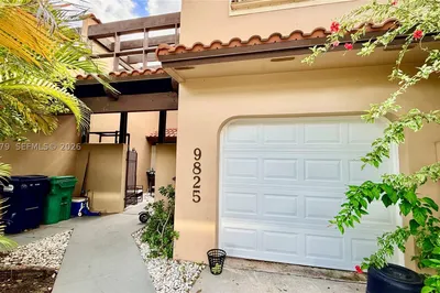 9825 Costa Del Sol Blvd #C105 1
