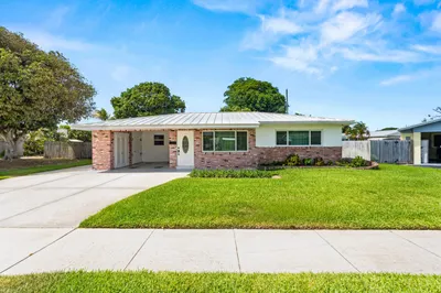 245 Greenbriar Drive 1