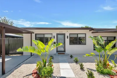 633 NW 4th Ct 0 1