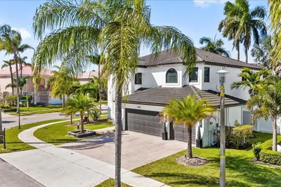 2382 SW 180th Ave 1
