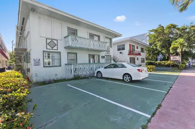 1234 Euclid Ave #12 1