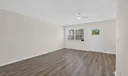 3080 Cornwall D Photo