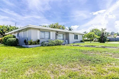 1300 SE 7th Court 1