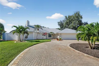6420 SE Winged Foot Drive 1