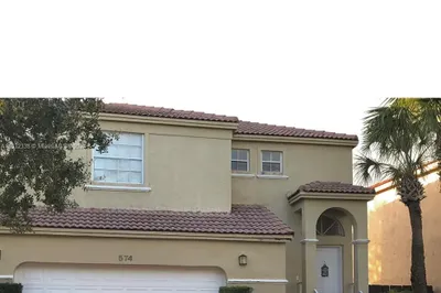 574 NW 159th Ave 1