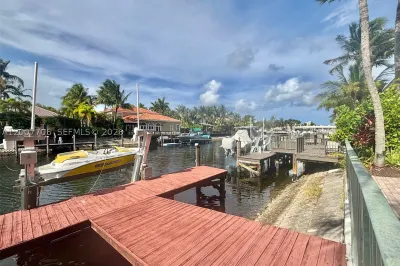 1141 Waterside Ln 1