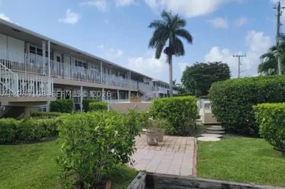 500 Layne Blvd #14 1