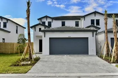 4949 Peacock Way #5838 1
