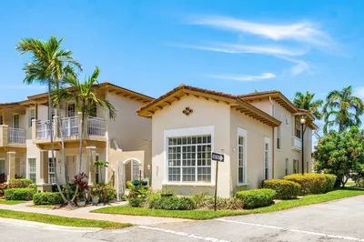 2508 NW 6th Court 1
