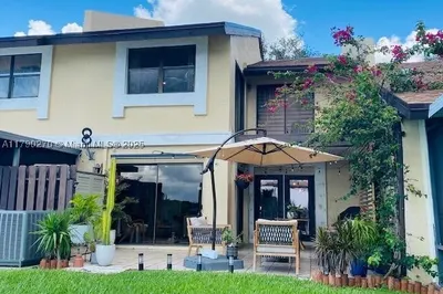 360 SW 97th Ave 1