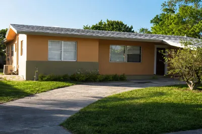 920 NE 50th Street 1