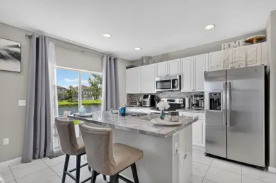 2521 NW Treviso Circle 1