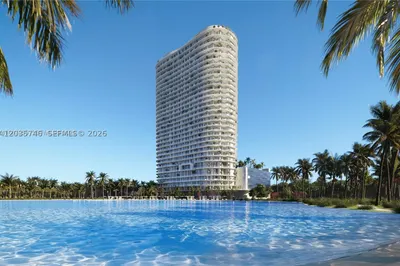 2411 Laguna Circle #705 1