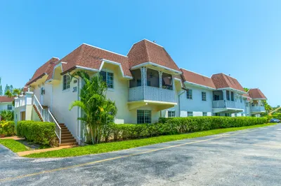 706 SE 2ND Avenue #429 1
